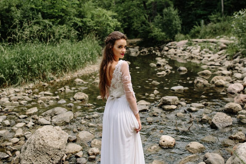 vintage forest styled shoot vintage bridal hair and makeup