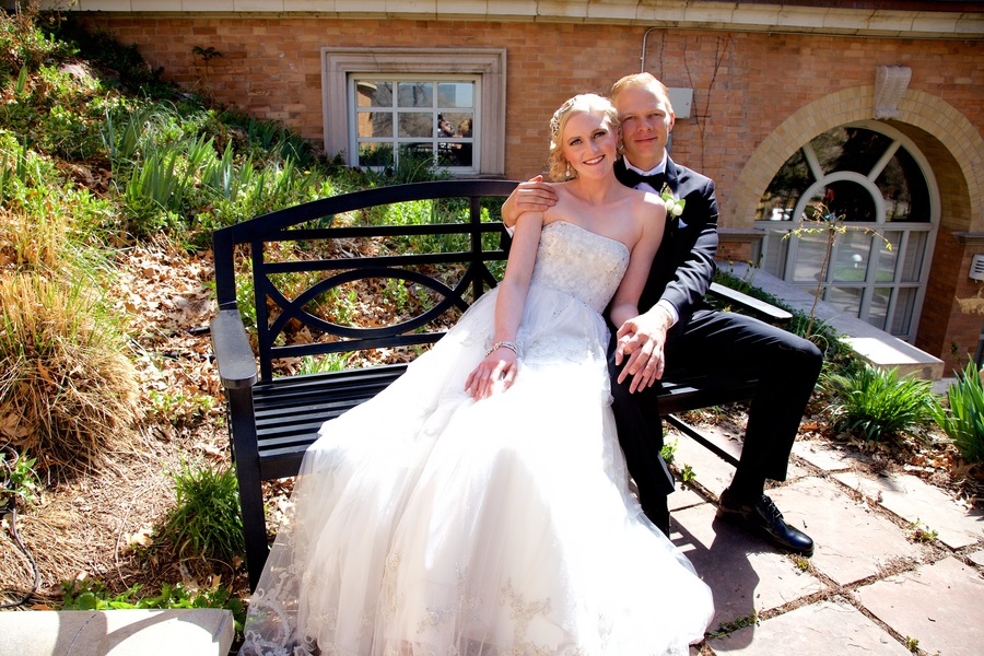 Great-Gatsby-Styled-Wedding-Shoot-bride-groom-bench