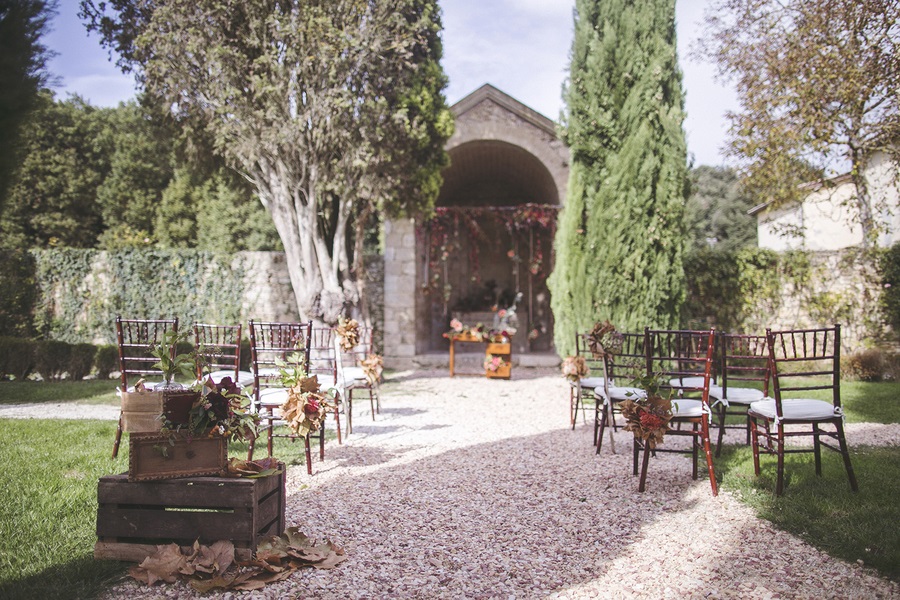 Vintage-Bohemian-Wedding-at-a-Historic-Italian-Villa-ceremony