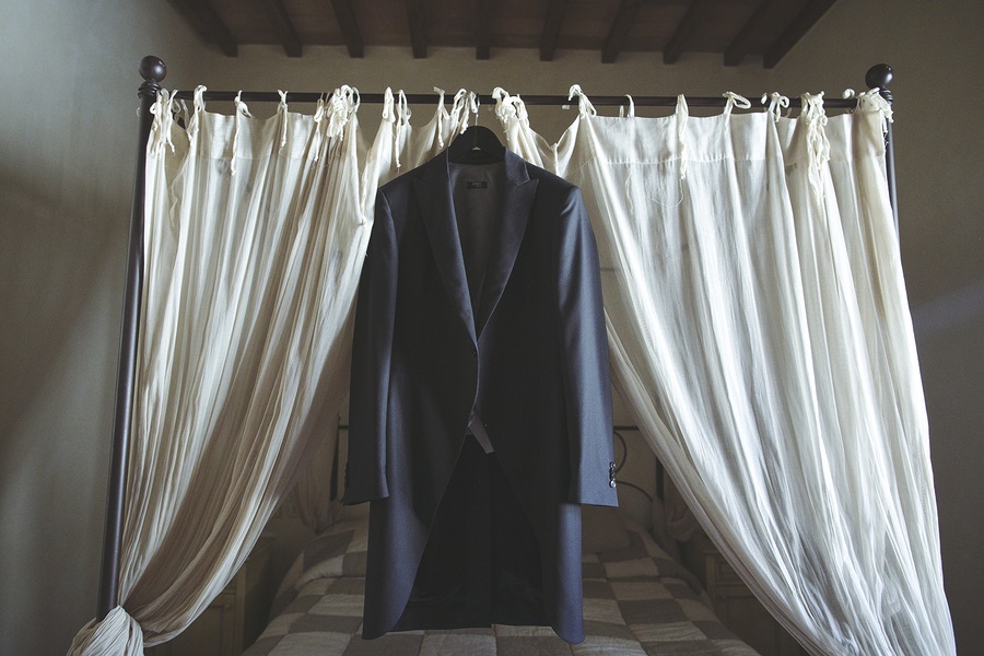 Vintage-Bohemian-Wedding-at-a-Historic-Italian-Villa-morning-coat