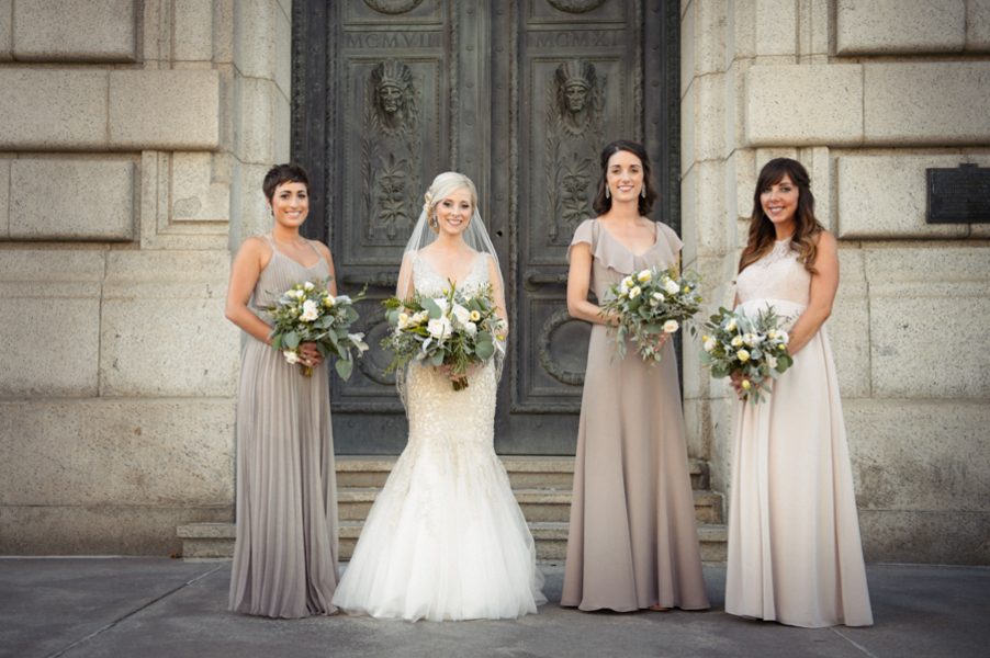 vintage-black-tie-courthouse-wedding-bridesmaids