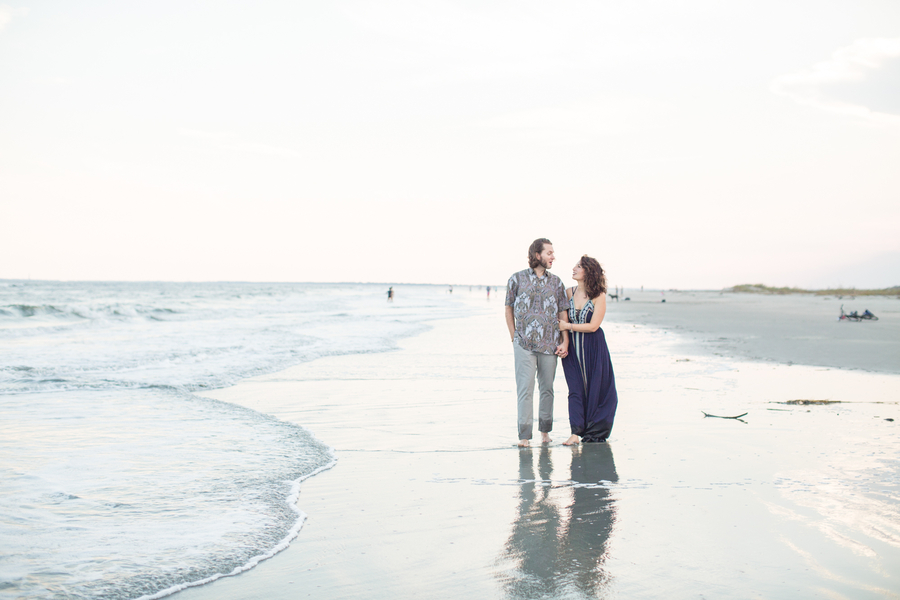 vintage-domestic-life-engagement-shoot-ocean-walk