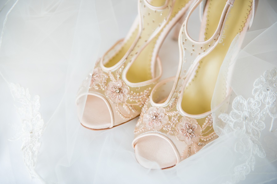 Countryside-Historic-Estate-Wedding-bridal-heels