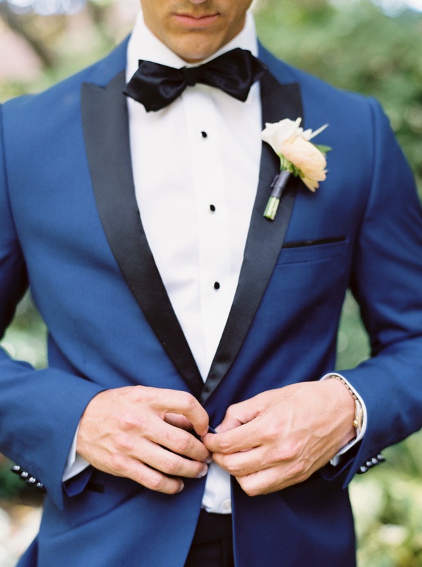 Dreamy-Southern-Vintage-Wedding-blue-suit