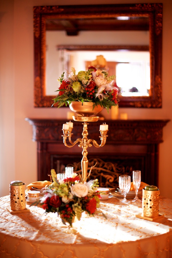 Formal-1940's-Styled-Wedding-Shoot-gold-candleabra