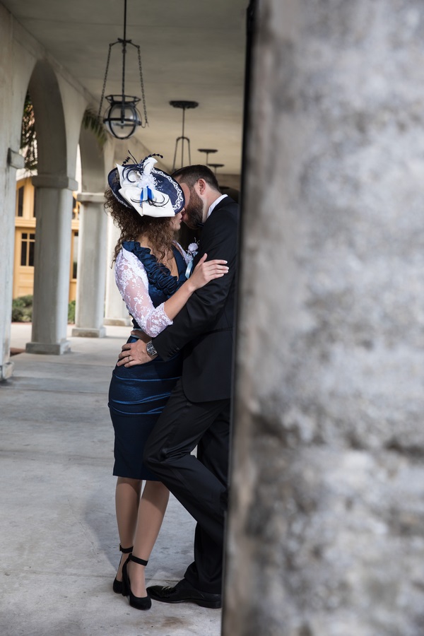 edwardian-inspired-intimate-wedding-kisses