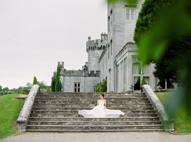romantic-styled-shoot-in-an-irish-castle-23