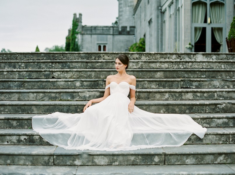 romantic-styled-shoot-in-an-irish-castle-24