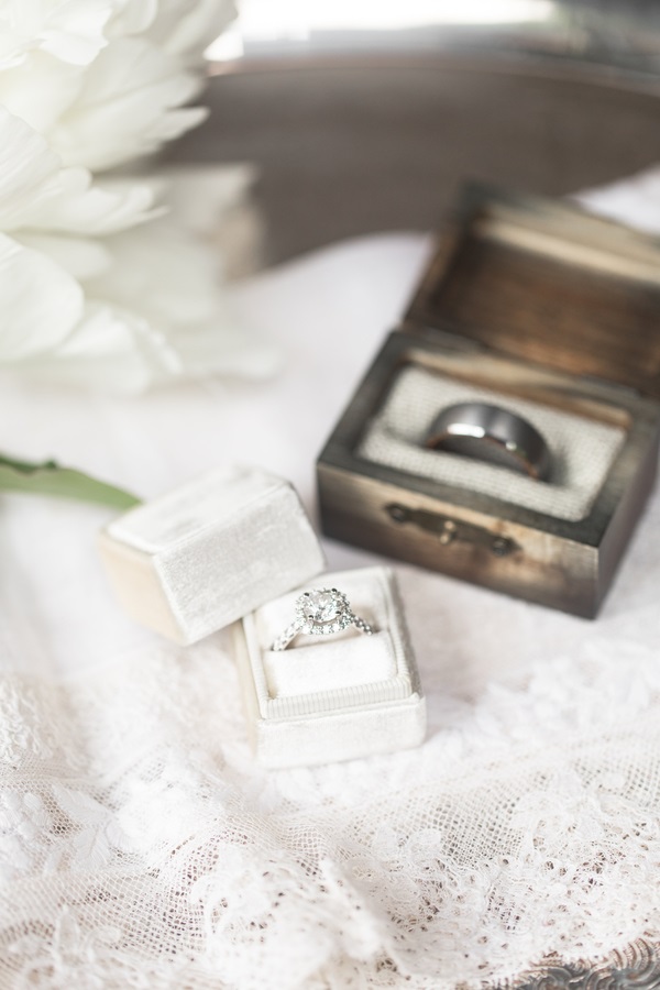 urban-shabby-chic-formal-wedding-ring
