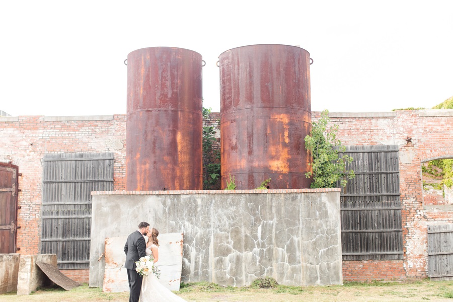 urban-shabby-chic-formal-wedding-warehouse