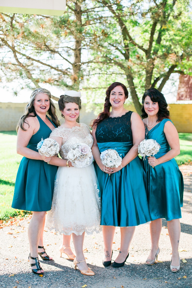 diy-1950s-inspired-wedding-bridesmaids