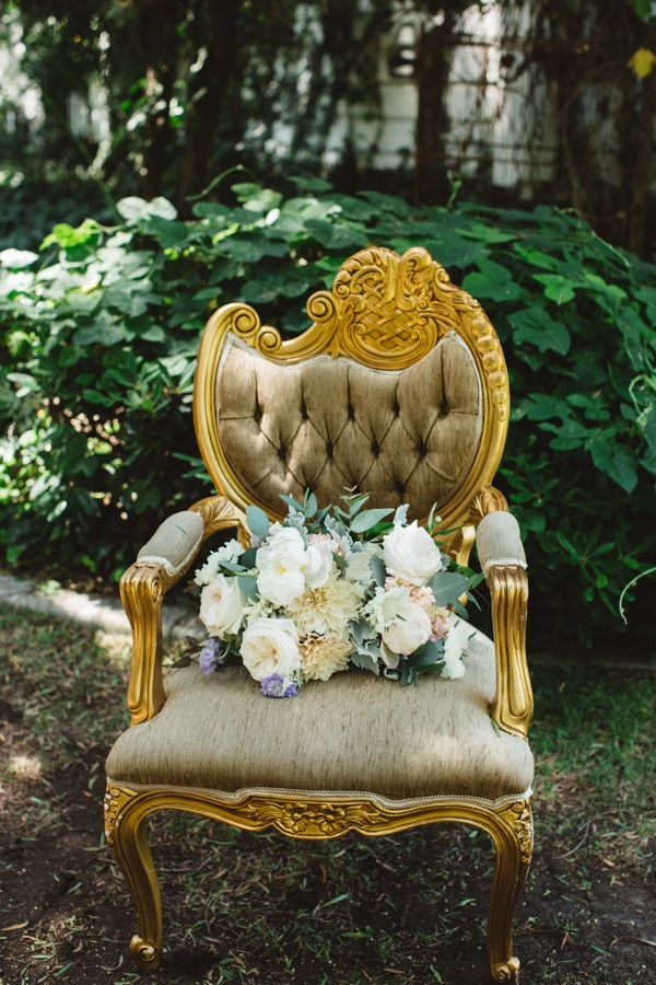 english-garden-fairytale-wedding-bouquet