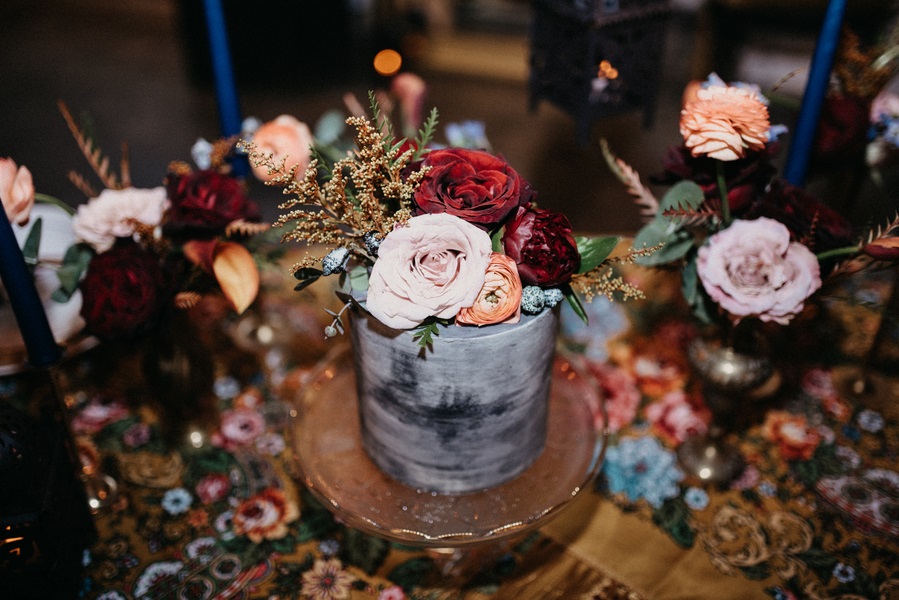 formal-folk-elopement-styled-shoot-dessert