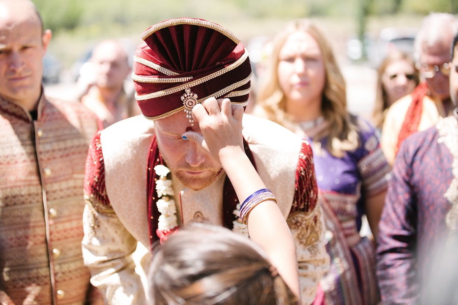 formal-indian-fusion-wedding-ceremony-ritual