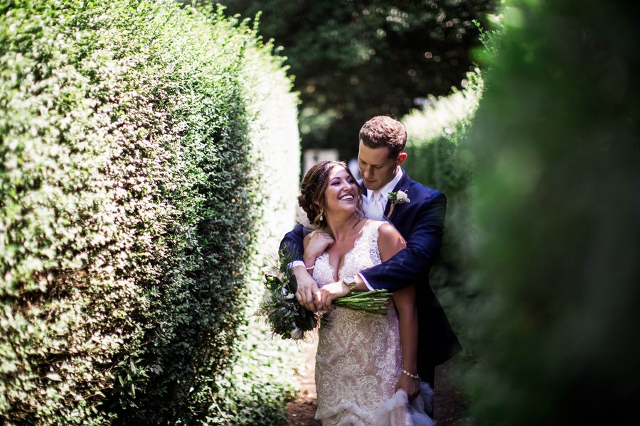 glam-garden-wedding-at-a-historic-estate-couple