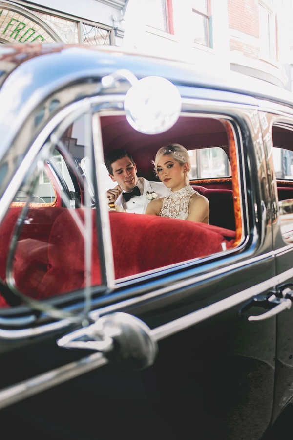 the-great-gatsby-styled-wedding-shoot-couple