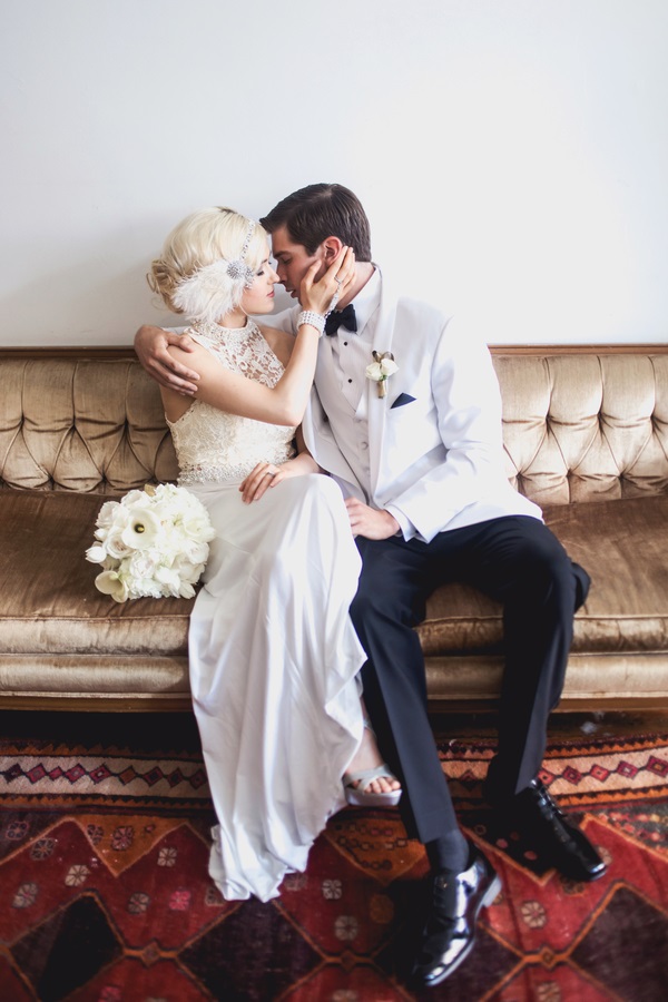 the-great-gatsby-styled-wedding-shoot-kiss