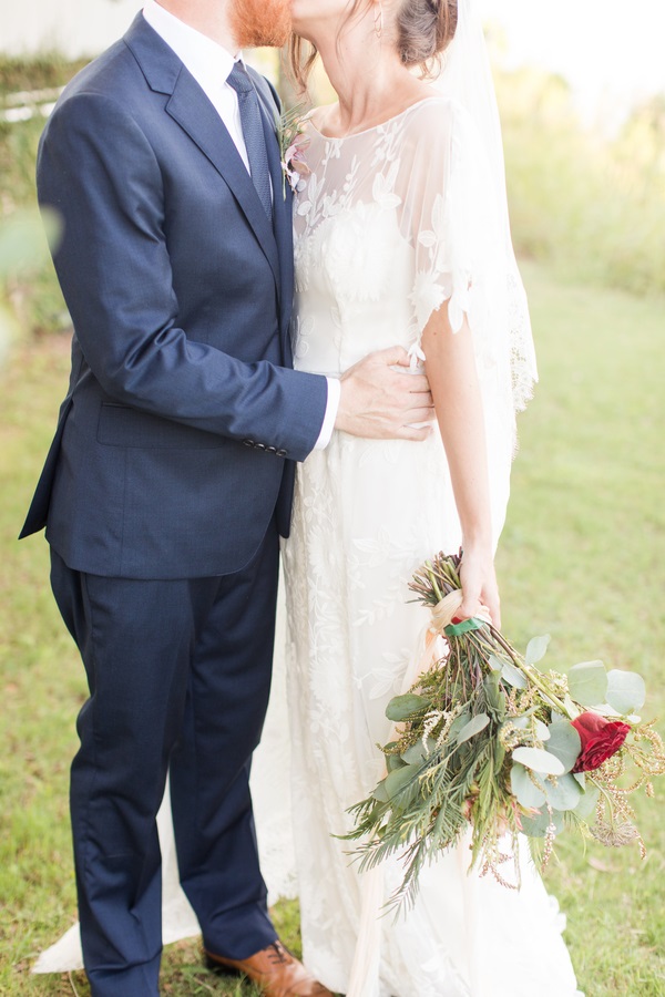 vintage-elegant-desert-inspired-wedding-close-up