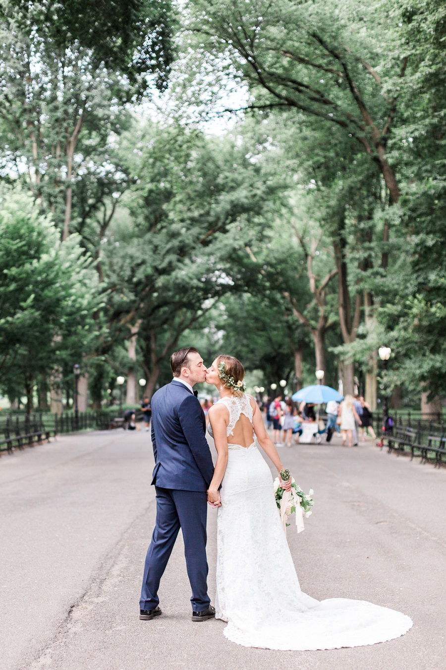 vintage-summertime-manhattan-wedding-8