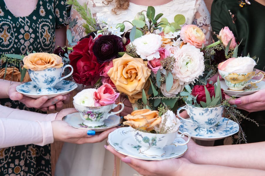 vintage-tea-party-bridesmaid-proposal-flowers