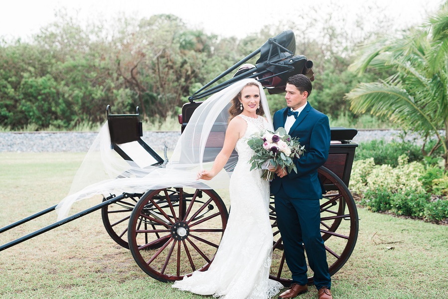 historic-grant-station-vintage-chic-wedding-carriage