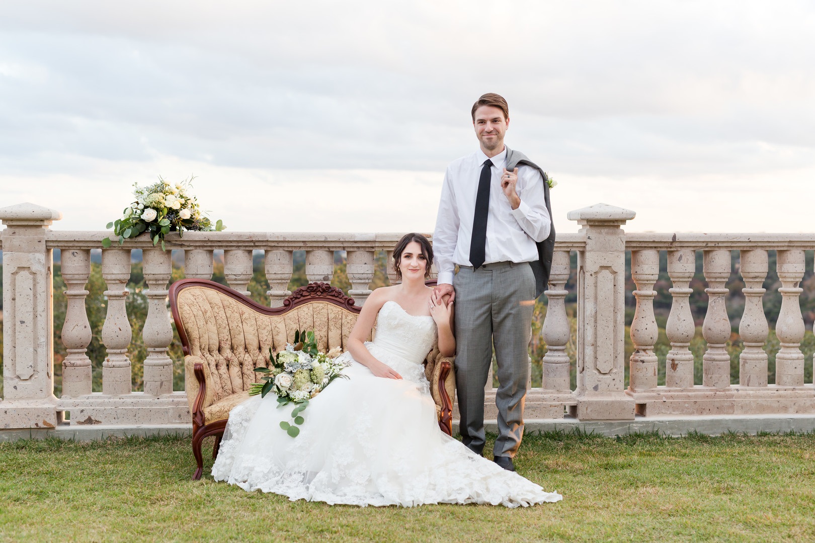 italian-countryside-wedding-texas-vintage-chaise