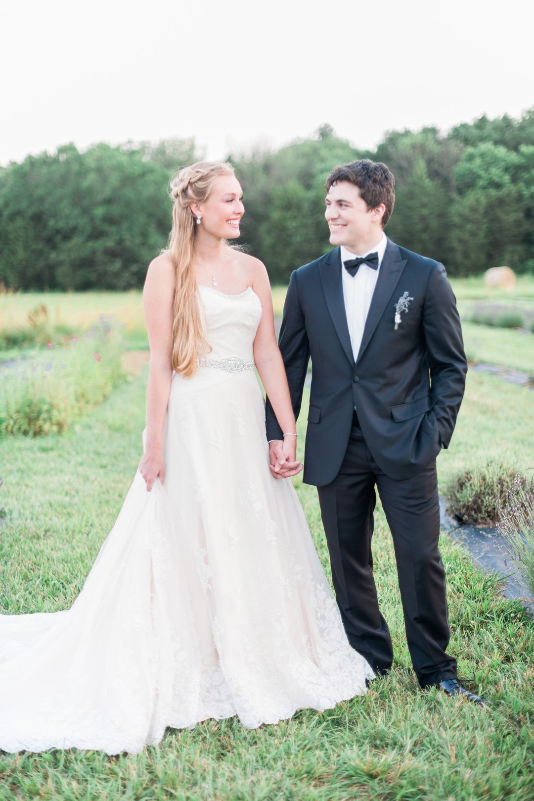 romantic-french-lavender-field-bridal-shoot-couple