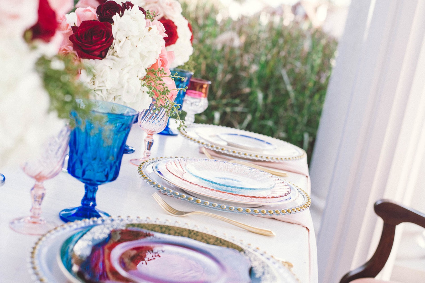 vibrant-and-bold-bohemian-styled-wedding-table-decor