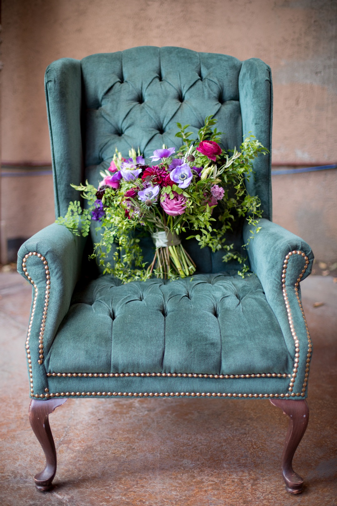 ethereal-secret-garden-styled-shoot-flowers