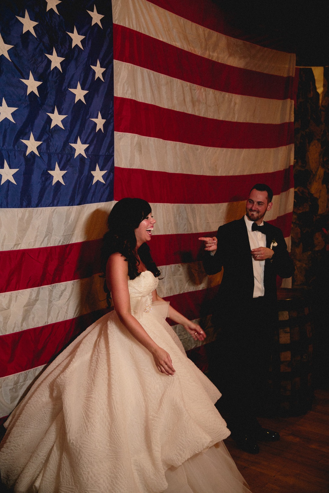 retro-fourth-of-july-wedding-bride-groom