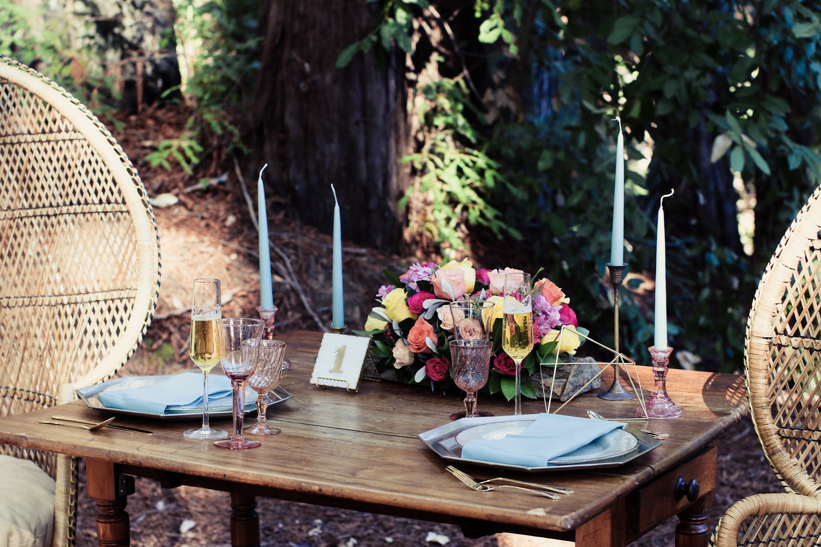 romantic-victorian-wedding-amongst-the-redwoods-table