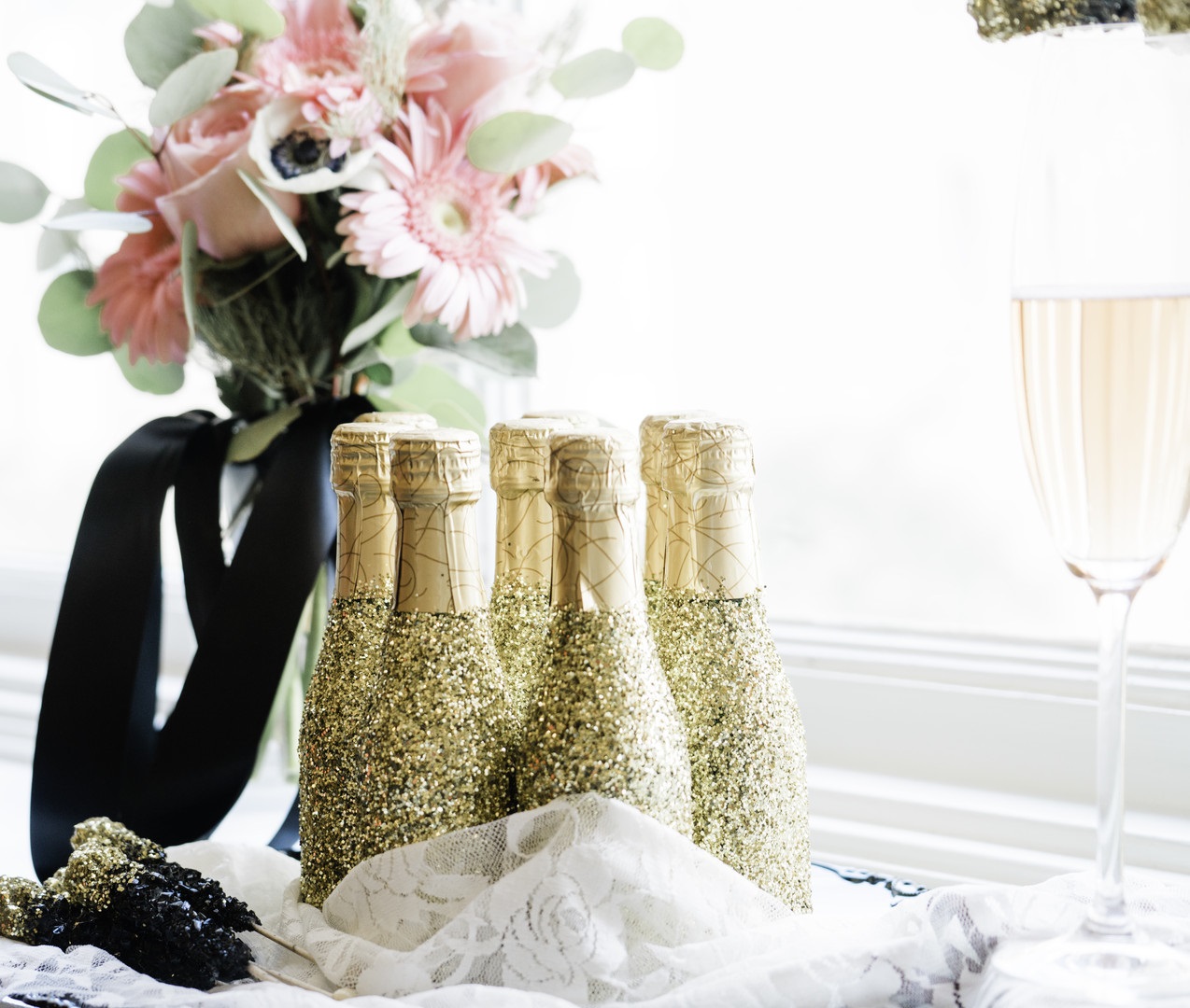 ultimate-glam-vintage-wedding-champagne-toast