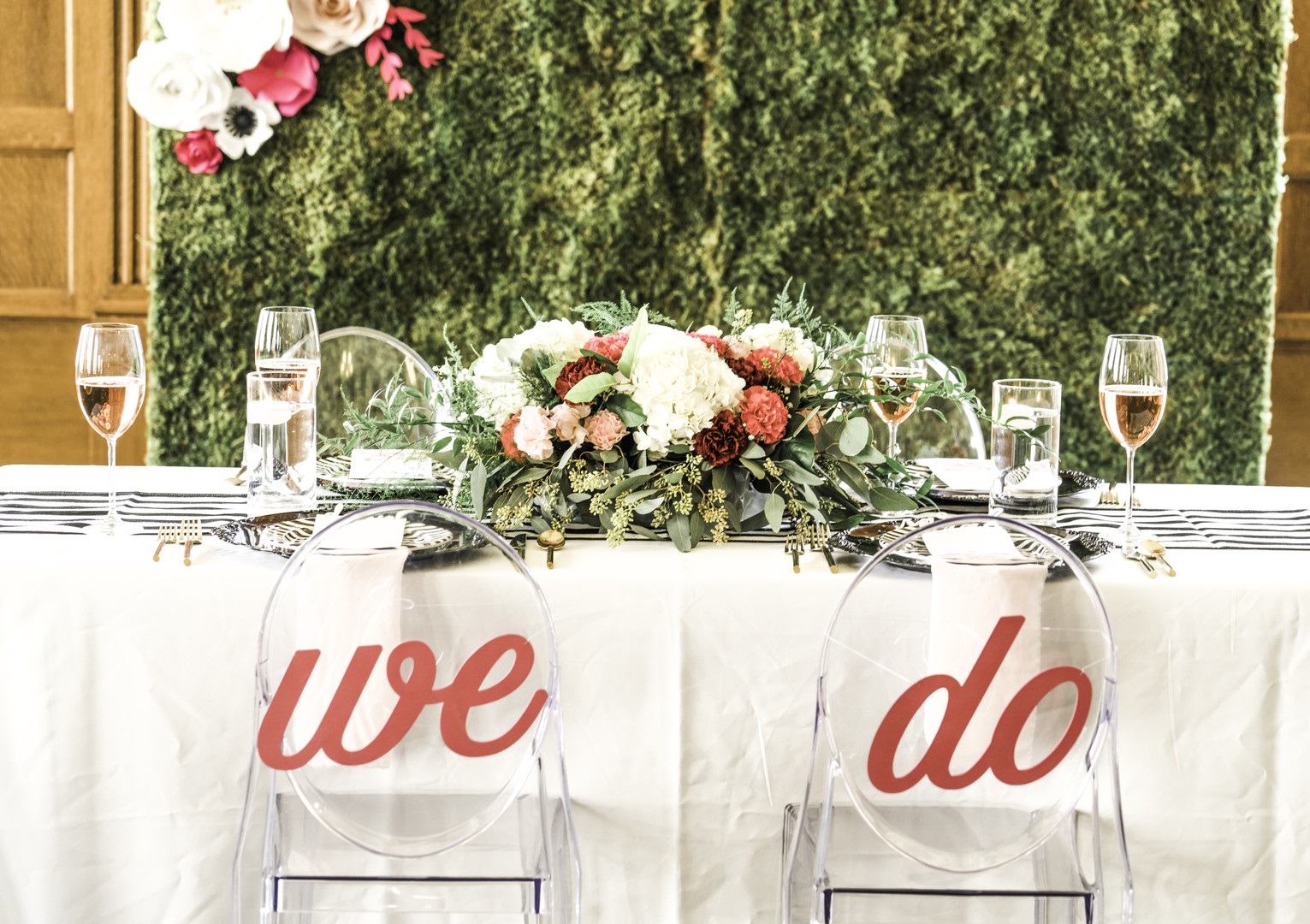 ultimate-glam-vintage-wedding-table