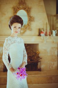 Victorian era inspired wedding bride with bouquet