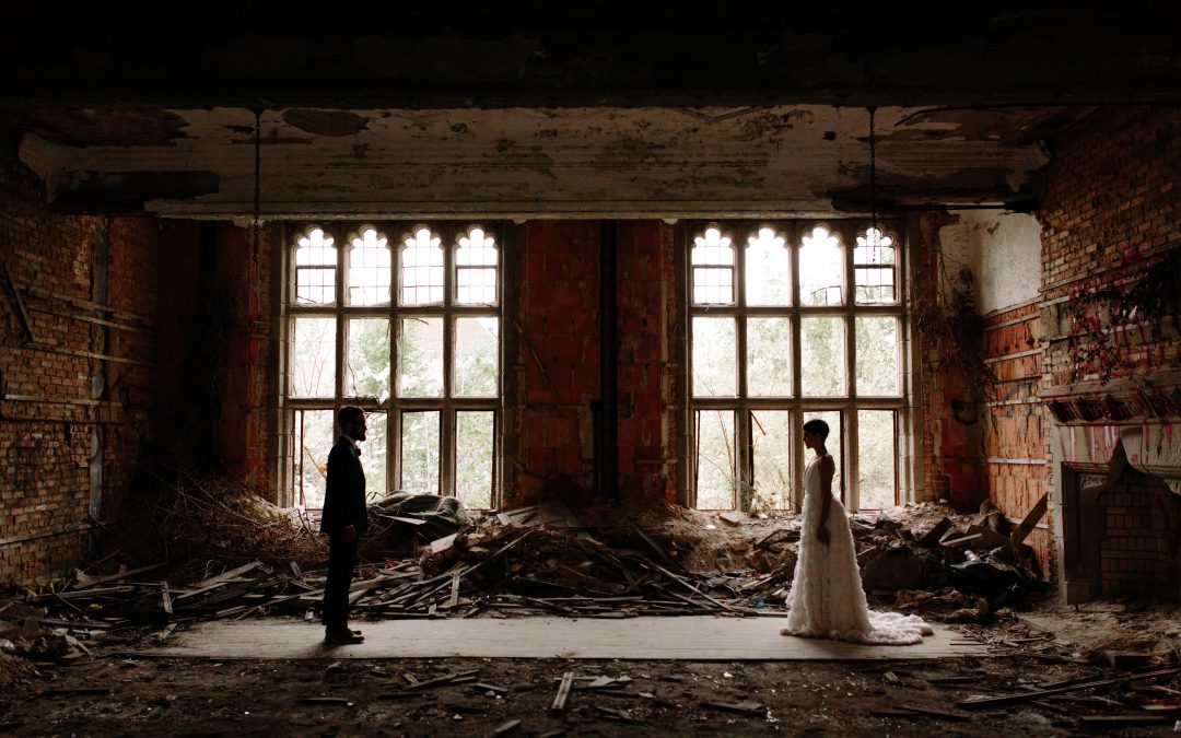 Vintage Stylized Shoot at the Indiana Cathedral Ruins