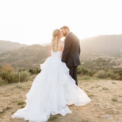 Romantic Vintage Mountain Top Anniversary Shoot