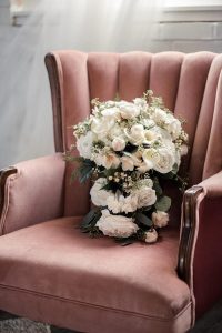vintage-romance-meets-historic-warehouse-styled-wedding-bouquet