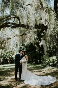 english-garden-fairytale-wedding-swing