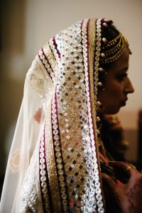 formal-indian-fusion-wedding-bridal-veil