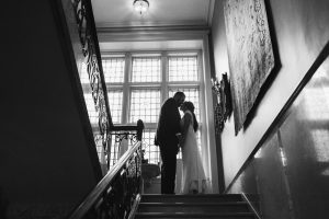 romantic-milwaukee-wedding-in-a-historical-mansion-couple