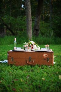 vintage-garden-bohemian-wedding-sweethearts-table