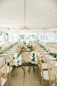 classically-romantic-garden-themed-wedding-reception